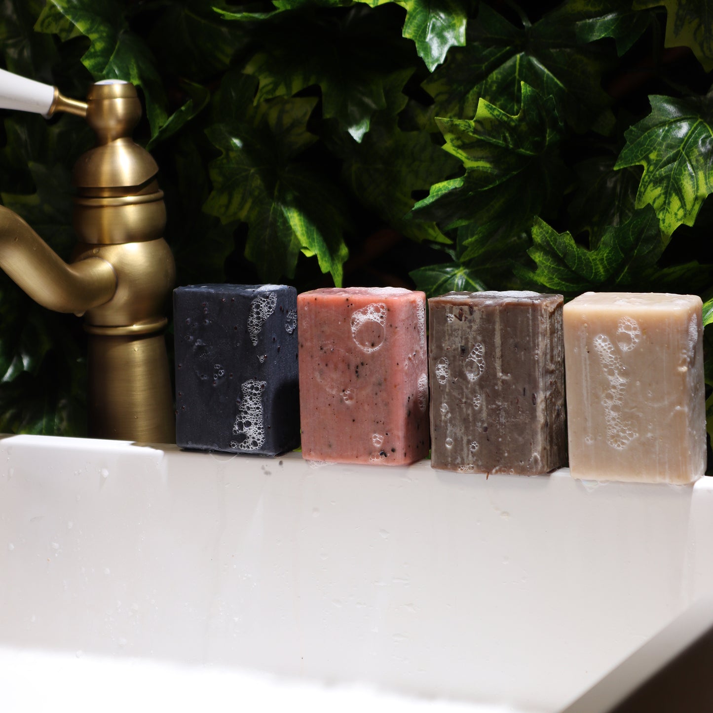 Klay Soap – Bergamot & Sandalwood | Natural, Invigorating Skincare